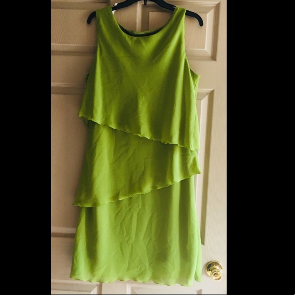 Los Angeles Gal Emerald Green  Dress 12